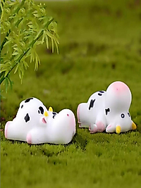 Himi Pasta Süsleri 2'li Yatan İnekler Minyatür Figür Karakter Oyuncakları Evcilik Oyuncakları Küçük Minik Oyuncaklar