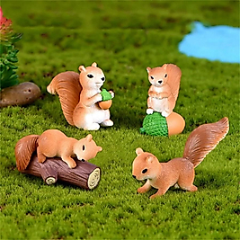 Himi Pasta Süsleri Sincap 4'lü Minyatür Figür Karakter Oyuncakları Evcilik Oyuncakları Küçük Minik Oyuncaklar