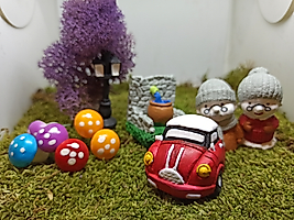 Himi Pasta Süsleri Kırmızı Minyatür Araba Minyatür Figür Karakter Oyuncakları Evcilik Oyuncakları Küçük Minik Oyuncaklar