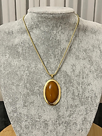 Gold Rengi Kahverengi Oval Form Kolye