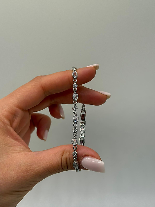 XUPİNG Oval Zirkon Taşlı Zarif VIP Çelik Bileklik – Gümüş Renk