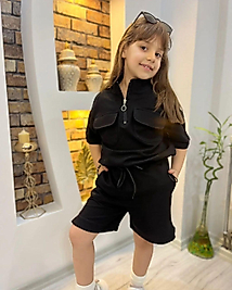 KIZ ŞORTLU TAKIM