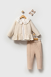 2-5 Yaş Bej Fırfır Detaylı 3’lü Kız Çocuk Takımı | 2 Toka Hediyeli