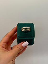 Xuping Zamansız Işıltılı Yüzük