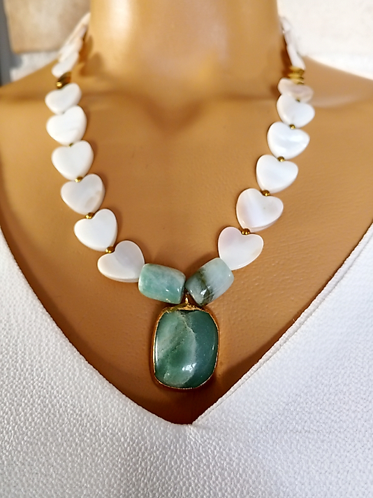 SEDEF VE YEŞİM TAŞI KOLYE