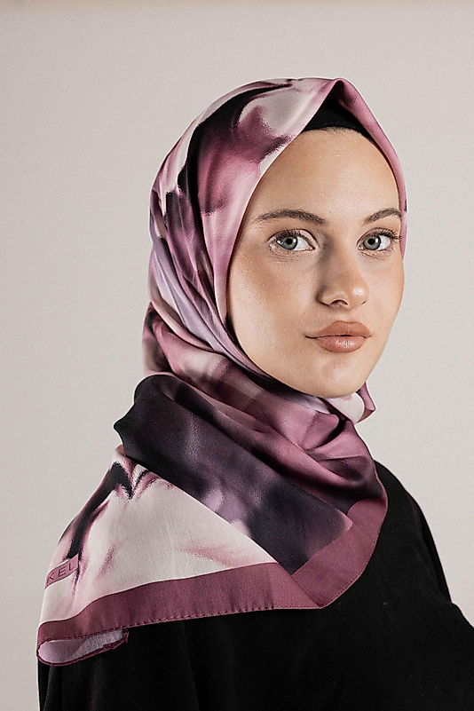 DESENLİ FRANSIZ İPEĞİ EŞARP DESEN-1