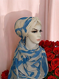 Desenli bone şal