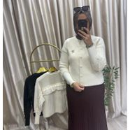 Sırt ve kol fırfırlı hırka