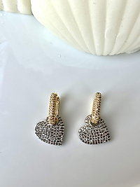 Kalp Model Özel Seri Küpe Gold Detaylı