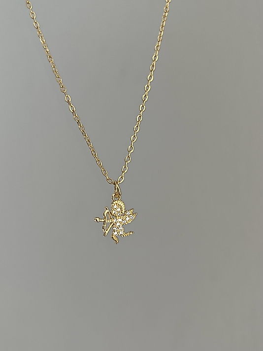 Çelik Taşlı Melek Kolye