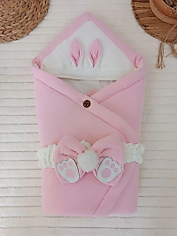 Yenidoğan 4 Kat Müslin Kumaş Kulaklı Patili Fiyonk Bebek Battaniyesi Kundak Pembe
