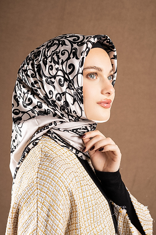 Varaklı Saten Eşarp