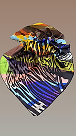 ARMİNE SURA İPEK EŞARP