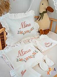 Kız Bebek Yenidoğan Set - Bebeğinizin İsmi ve Çiçek Motif