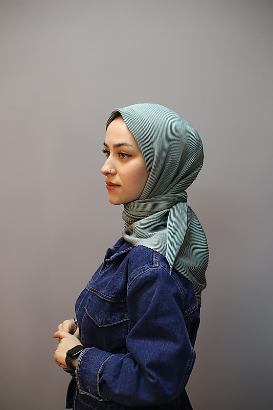 Düz Piliseli Günlük Eşarp