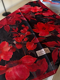LA BOUTIQUE ÖZEL SERİ ŞAL 01