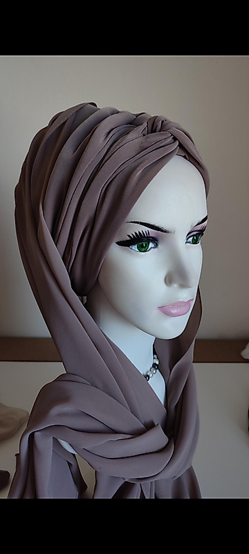 Önü Düğümlü Dolgulu Şallı Bone