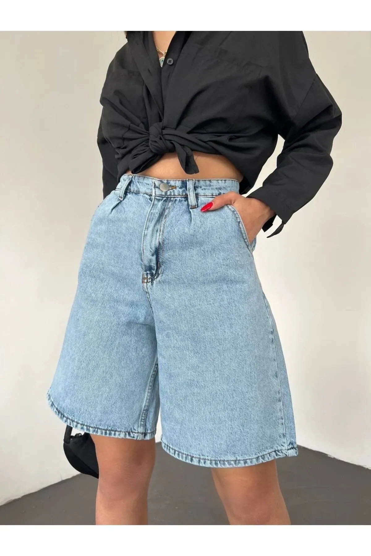 Denim Şort Cepli