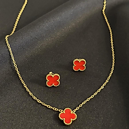 Cleef Model Kırmızı Yoncalı Gold Çelik Kolye-Küpe Set
