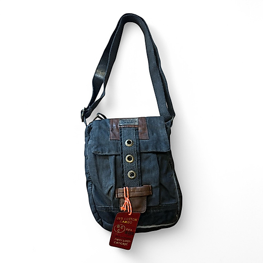 8127 NEW LIVING BAG OMUZ