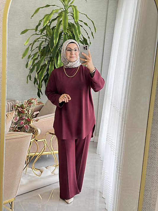 Hüma Sultan oysho takım