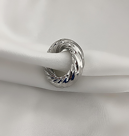 Silver Büyük Dalgalı Ear Cuff