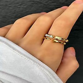Gold Çivi Detaylı Ayarlanabilir Çelik Yüzük