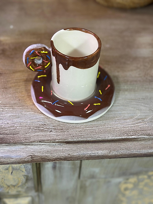 Çikolatalı Donut Kahve Fincanı