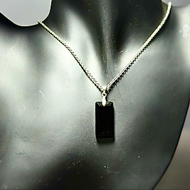 Siyah Obsidyen Taşı Dikdörtgen Model Çelik Kolye