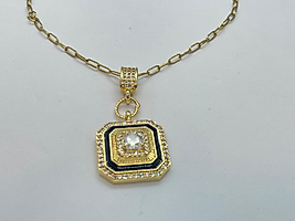 Çağla Şıkel Kolye