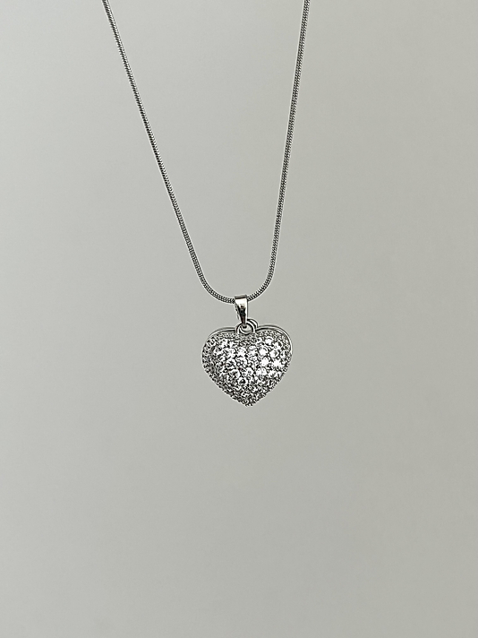 Çelik Taşlı Silver Kalp Kolye