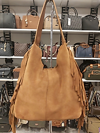 Bayan Kol ve Çapraz Çanta