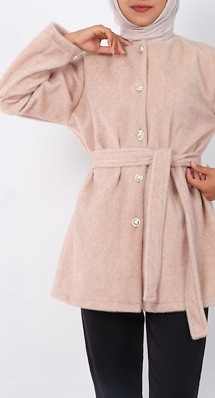 Dügmeli Beli Baglamali Kürklü Ceket Bej Renk