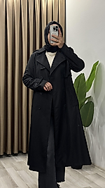 Siyah Su Geçirmez Trençkot