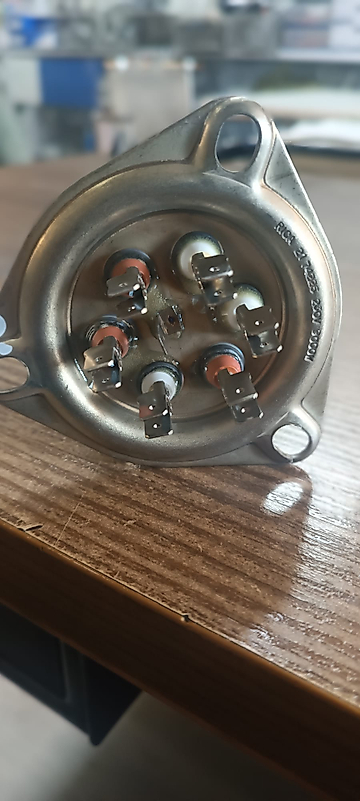 Elektrolüx Fişli 9 Kw Büyük Flanş Probsuz (ORJİNAL)