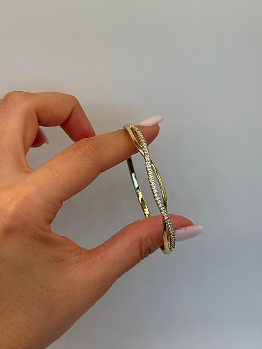 Xuping Taşlı Dalga Formlu Altın Renk Kelepçe