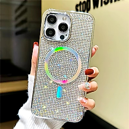 iPhone 15 Pro Diamond Taşlı Magsafe Telefon Kılıfı Gümüş