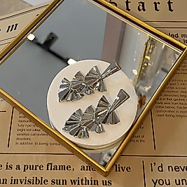 Silver Yaprak Model Küpe