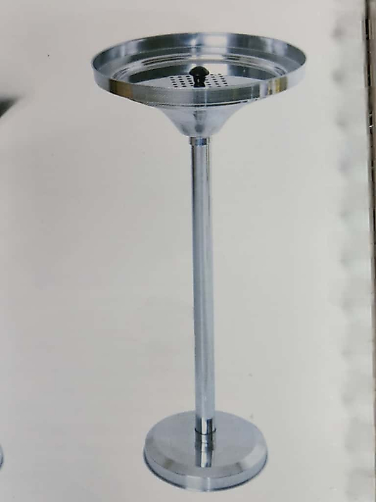 Paslanmaz Ayaklı Küllük ( KDV DAHİL )