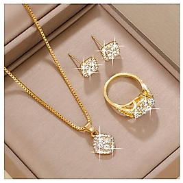 1 SET KOLYE & KÜPE & YÜZÜK GOLD SQUARE TAKI SETİ ( LUX SHERRY )