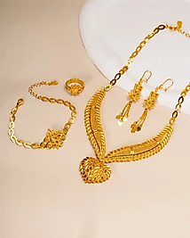 Jade'm Gold 4 Adet Lüks 24 Ayar Altın Kaplamalı Bakır Takı Seti