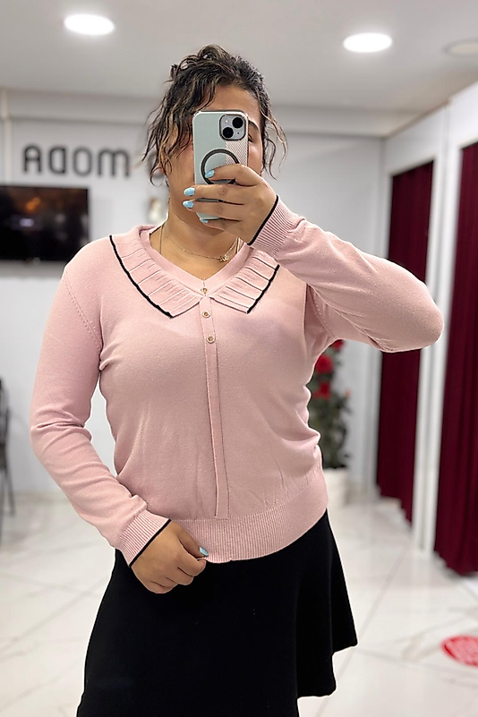 Şerit Detaylı Pudra Geniş Yakalı Triko