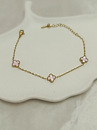 küçük pembe Vancleef bileklik