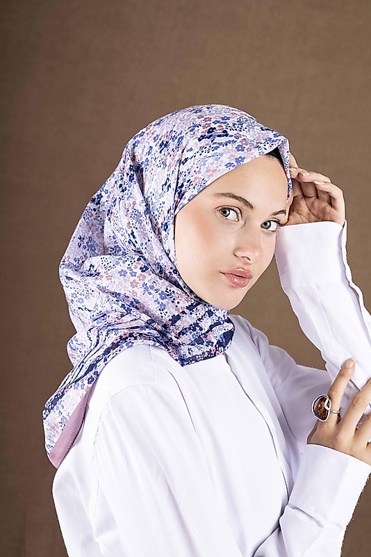 Desenli Soft Eşarp Koleksiyonu Çiçek Desen