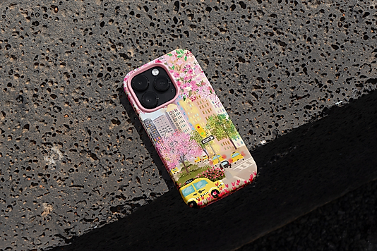 iPhone Özel Tasarım Lansman Telefon Kılıfı – Renkli ve Şık Koruma