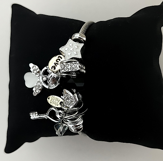 Silver Charmlı Pandora Bileklik