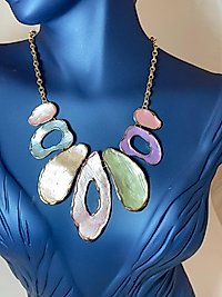 Pastel Pembe Lila Krem Renklerde Retro Kolye