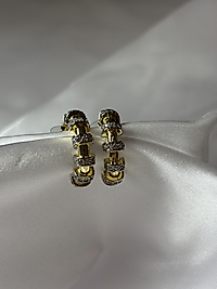 Halka taşlı gold küpe