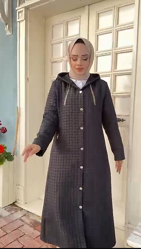 KAPİTONE MONT