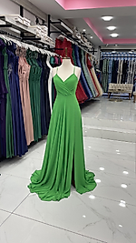 Splendida Sırt Çapraz İp Askılı Yırtmaçlı Şifon abiye YEŞİL